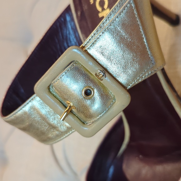 Chanel Interlocking CC Logo Leather Mules - Picture 5 of 9